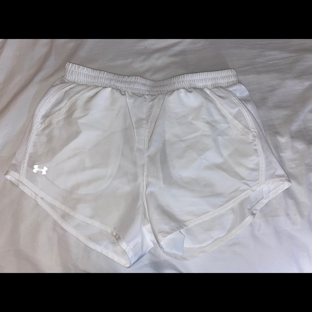 White under armour workout shorts